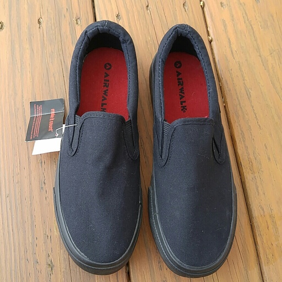 Airwalk Other - 💥Mens Airwalk Sneakers💥